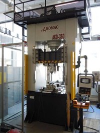Prasa-hydrauliczna-PDV-200